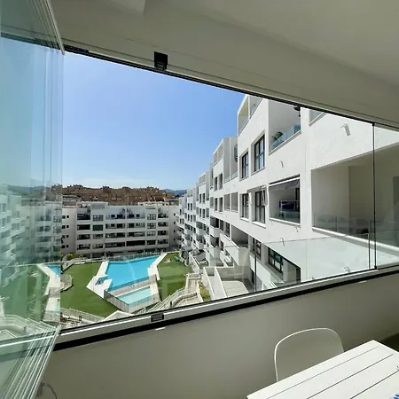 Center, Pool And *