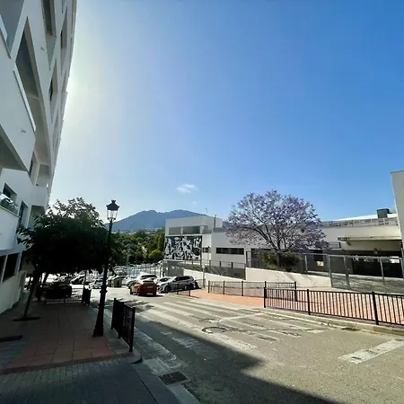 Center, Pool And エステポナ